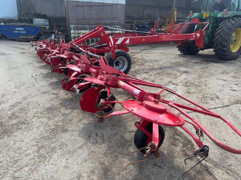 Lely 1020 Tedder